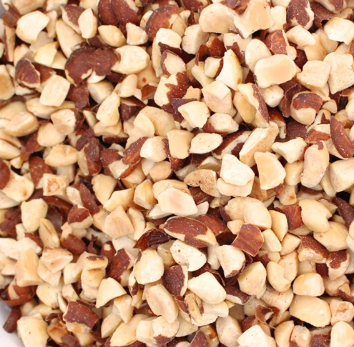 Dry Roast Almond diced 2-4mm skin on 澳洲無鹽烤焗連皮杏仁粒2-4mm